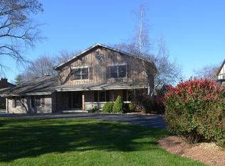 1655 Valley Forge Ct, Brookfield, WI 53045