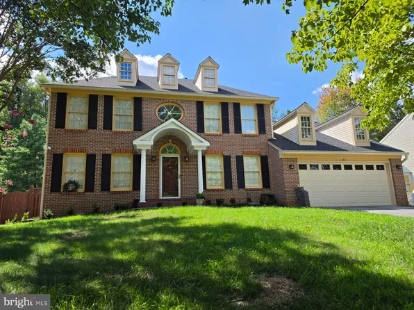 13811 Heatherstone Dr, Bowie, MD 20720