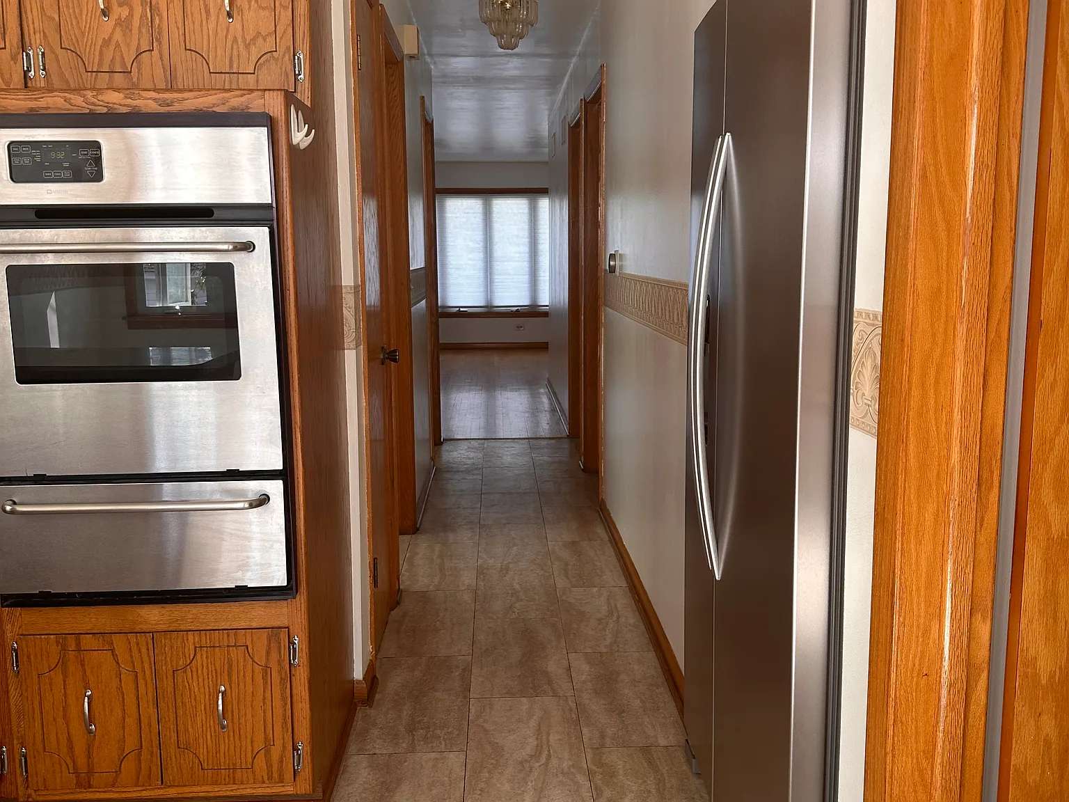 4 bed, 2.5 bath, 1272 sqft, $2,800 — Photo 3