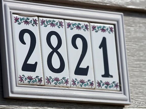 3rd image of 2821 Highland Ave