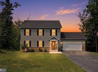524 Lower Valley Rd, Strasburg, VA 22657