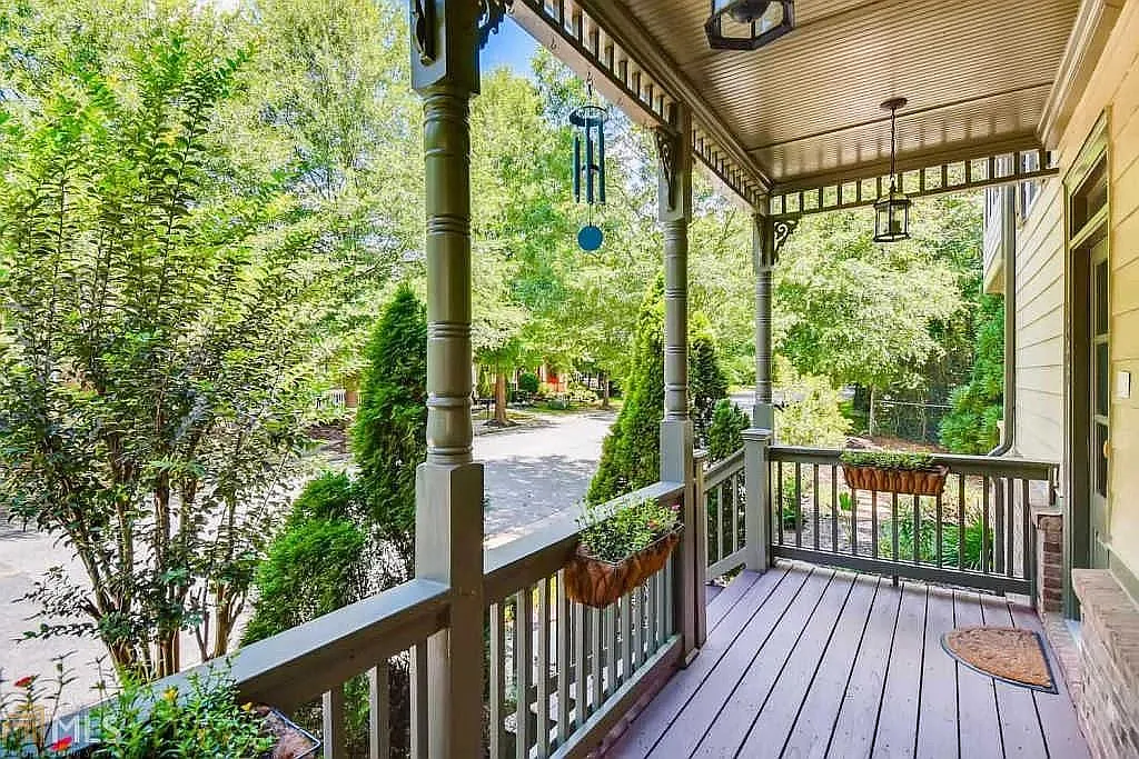 4 bed, 3.5 bath, 3100 sqft, $4,200 — Photo 4