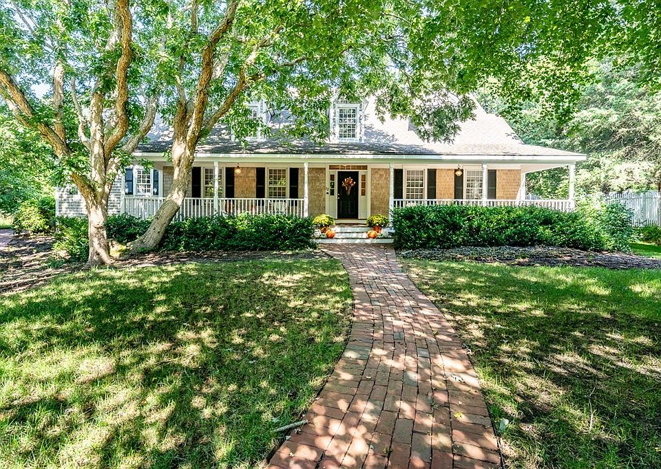 32 Oliver Dr, East Dennis, MA 02641 MLS 73152734 Zillow