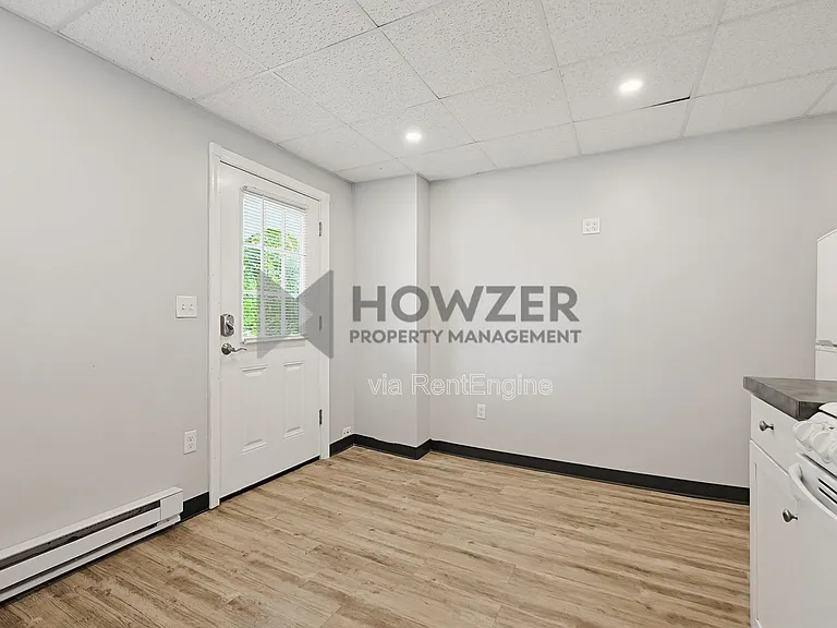 127 Park St #10 — Photo 5