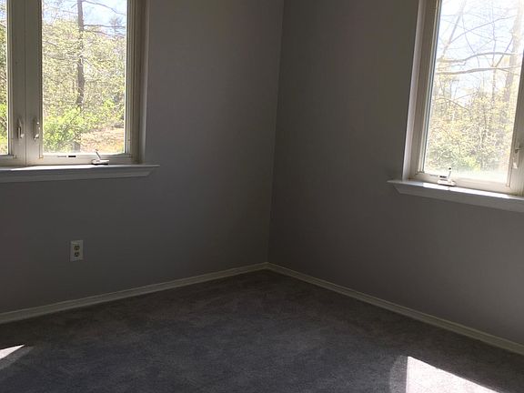 4th image of 22027 Oxford Ct #C 3