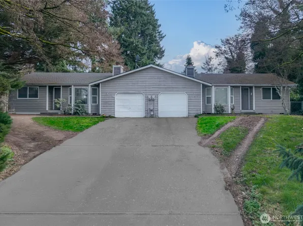 11209 11211 89th ave Court E, Puyallup, WA 98373