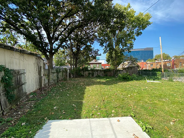 3914 Genessee St — Photo 19