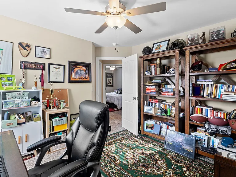 50 Basswood Ct — Photo 33