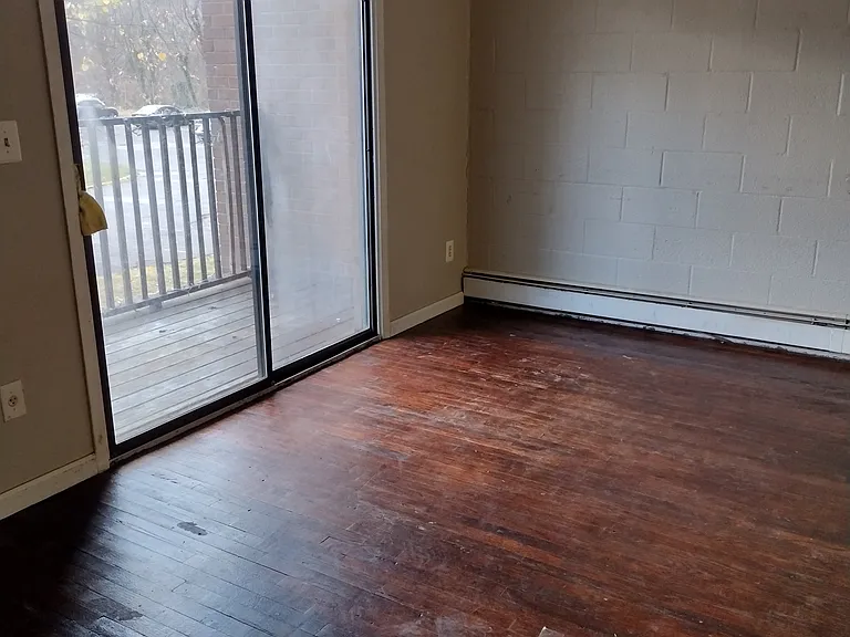 787 N Colony Rd #2-9 — Photo 5