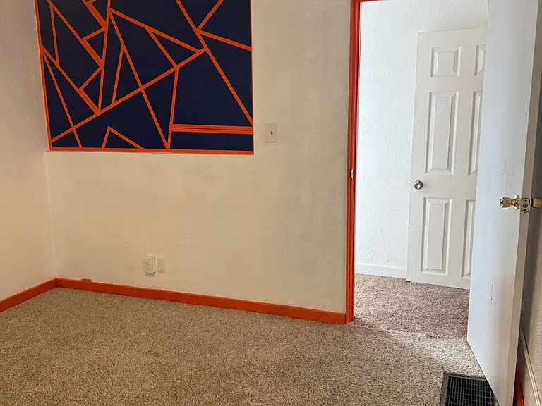 512 Carothers Ave — Photo 12