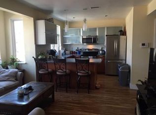 808 N 4th St #5, Philadelphia, PA 19123