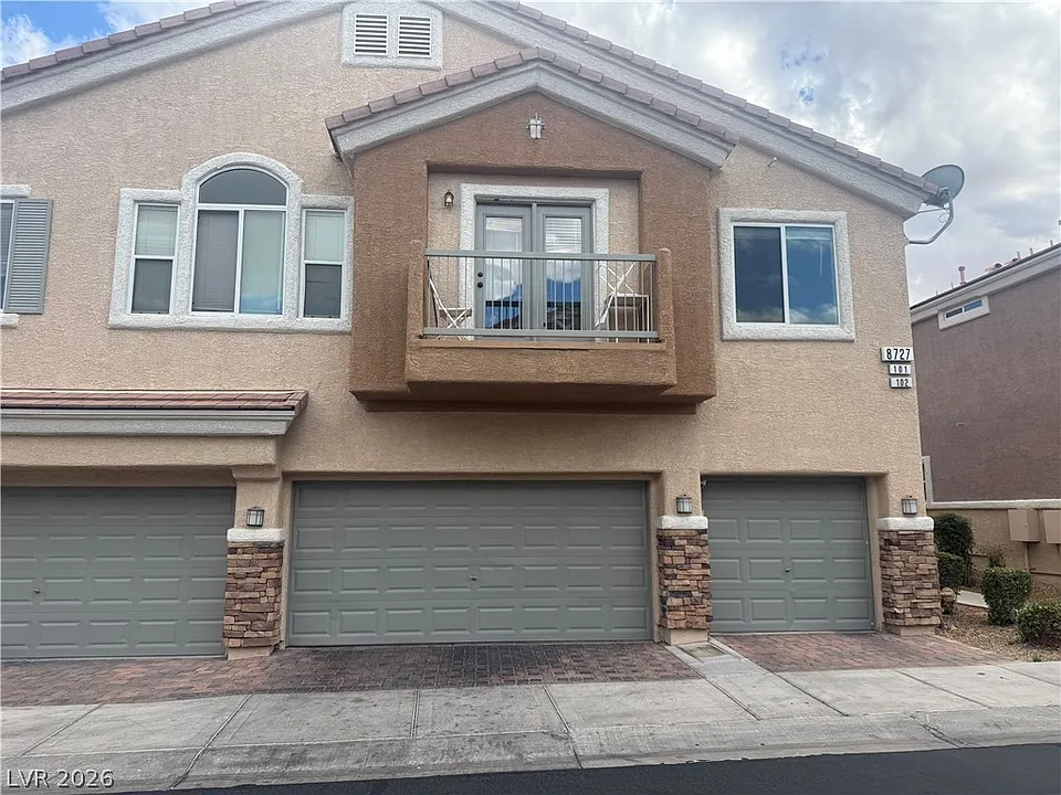 8727 Tom Noon Ave #101