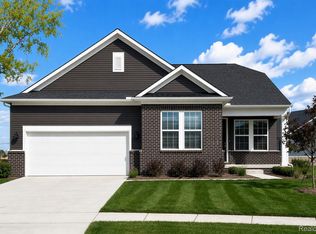 50784 Bellaire Dr, Macomb, MI 48044