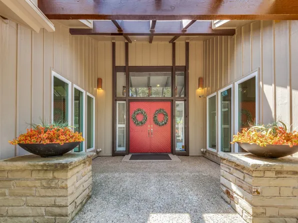 108 Wellesley Dr, Irving, TX 75062