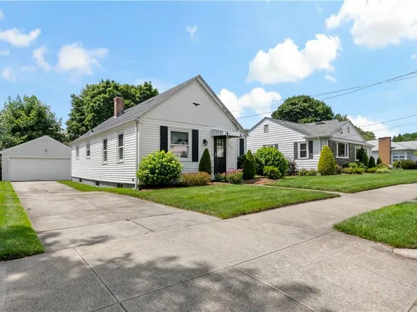 180 Rankin Ave, Providence, RI 02908