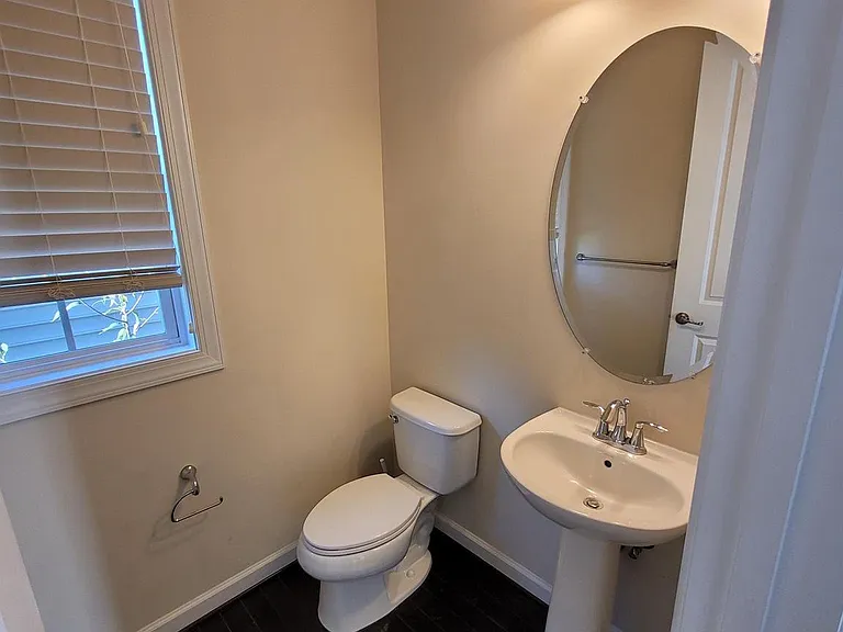 15406 Sir Edwards Dr — Photo 11