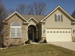 51 Hidden Lake Ln, Peninsula, OH 44264