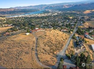 65 Solstice Ln, Wenatchee, WA 98801