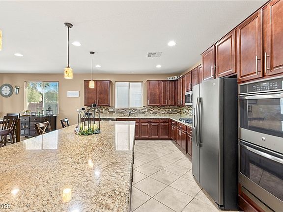 5th image of 5776 Silver Cascade Ave