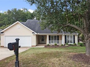 1099 Forrest Ridge Dr NW, Concord, NC 28027