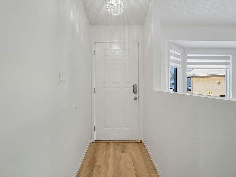 Edmonton House for rent - 4 Bedrooms — photo 7