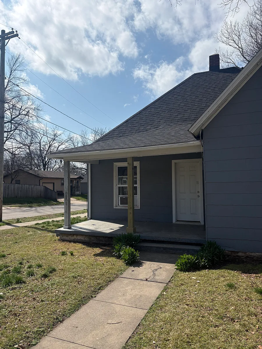 Building Photo - 861 S Missouri Ave #A