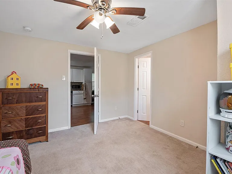8314 Brandon St — Photo 20