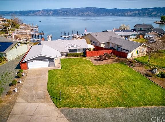 3rd image of 3160 Saint Francis Dr