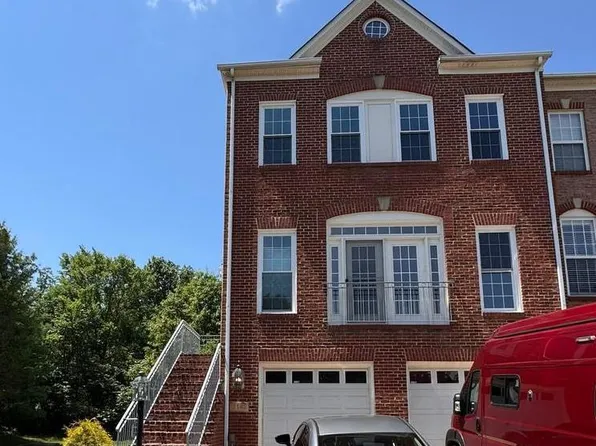 13642 Flying Squirrel Dr, Herndon, VA 20171