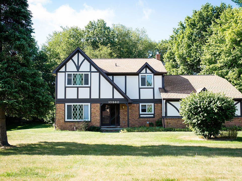 1st image of 10860 Abbey Dr