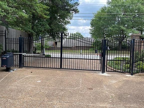 4th image of 4659 N Laurel Oaks Dr #4659