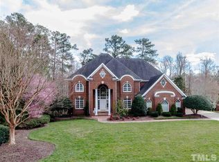 106 Bosswood Ct, Cary, NC 27518
