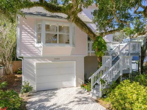 1685 Santander St, Saint Augustine, FL 32080