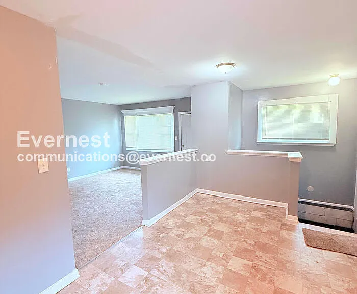 12121 Montrose St — Photo 4