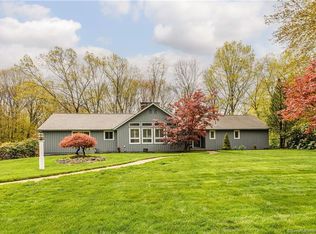 175 Nob Hill Rd, Cheshire, CT 06410