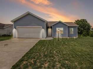 52565 Blue Winged Trl, South Bend, IN 46628