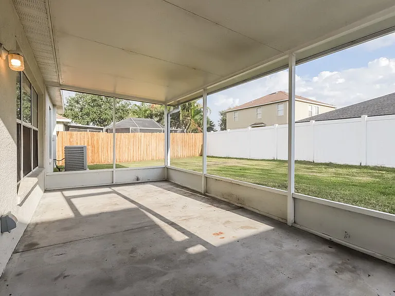11160 Golden Silence Dr — Photo 9