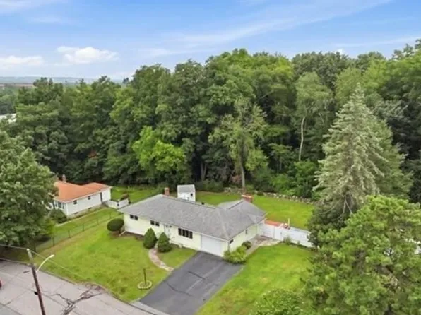 7 Hawthorne St, North Grafton, MA 01536