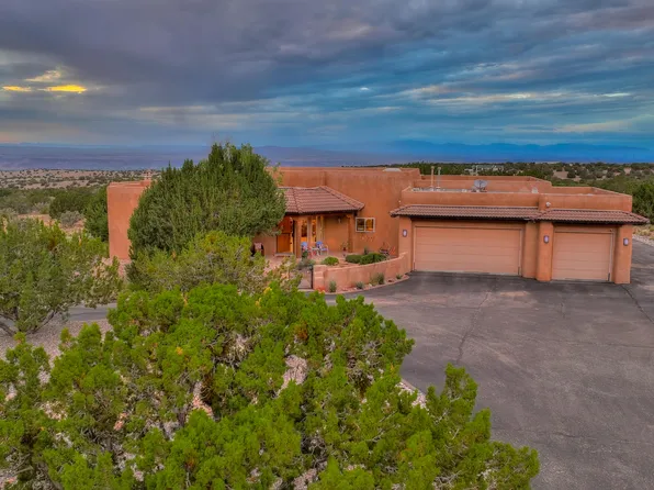 7 Palomar Rd, Placitas, NM 87043