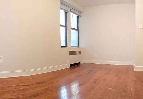 4th image of 500 Ocean Ave APT 1