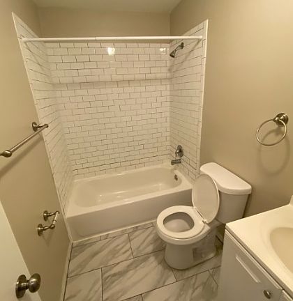 3rd image of 3612 Birchwood Ct