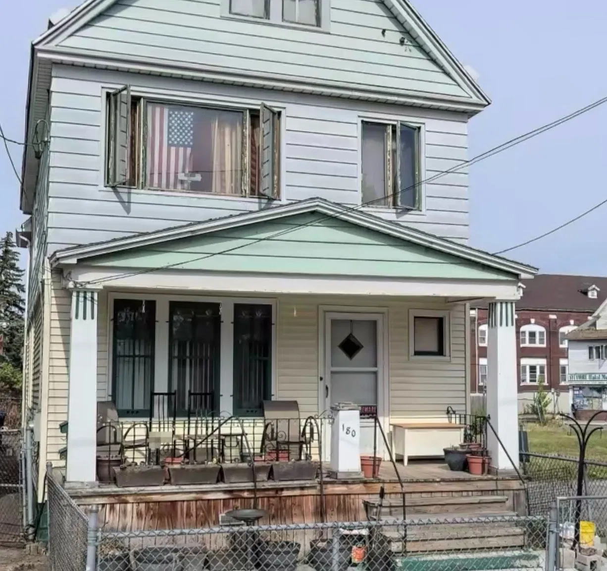 2 bed, 1100 sqft, $1,000 — Photo 1