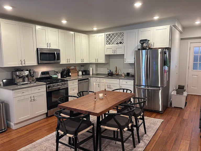 12.5 Daniels St #4 — Photo 1