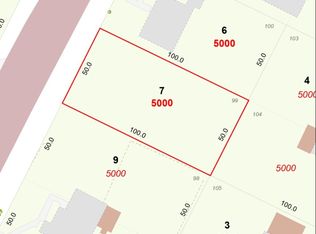 15 Royalton St, Chicopee, MA 01020