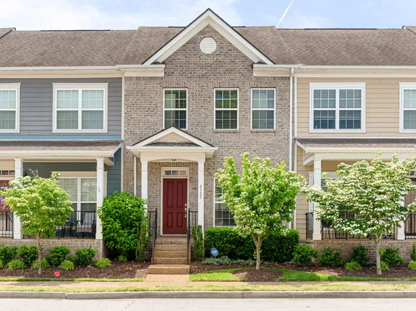 6727 Sunnywood Dr, Nashville, TN 37211