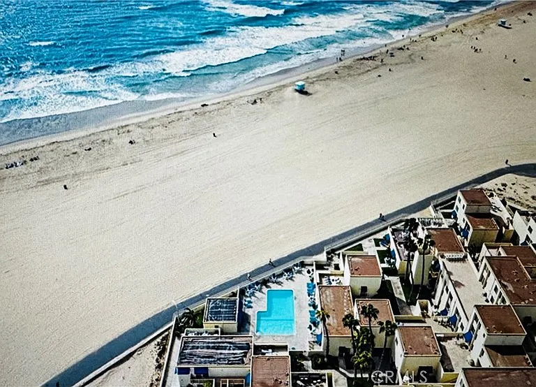 711 Pacific Coast Hwy #330 — Photo 11