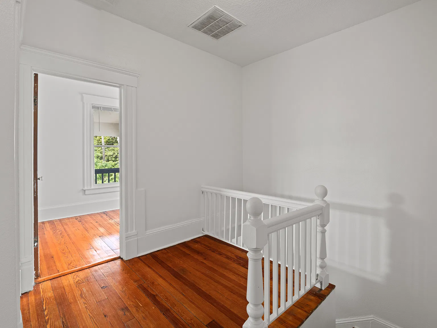 1521 Osceola St — Photo 4