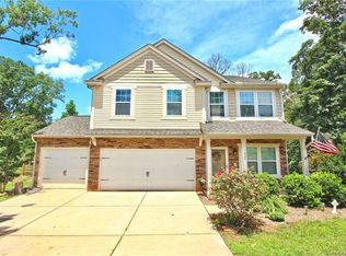 7024 Friar Tuck Ln, Charlotte, NC 28227