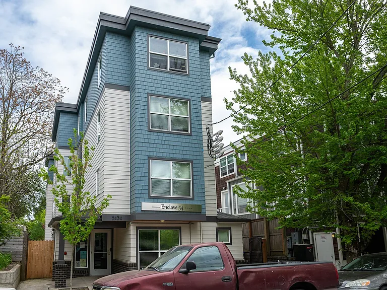 Enclave 54 — Photo 14