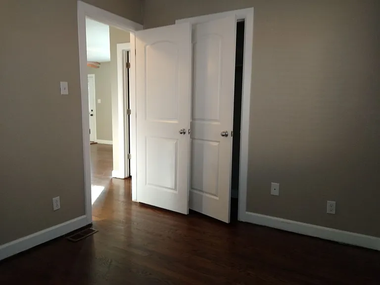 3316 N Adams St — Photo 26